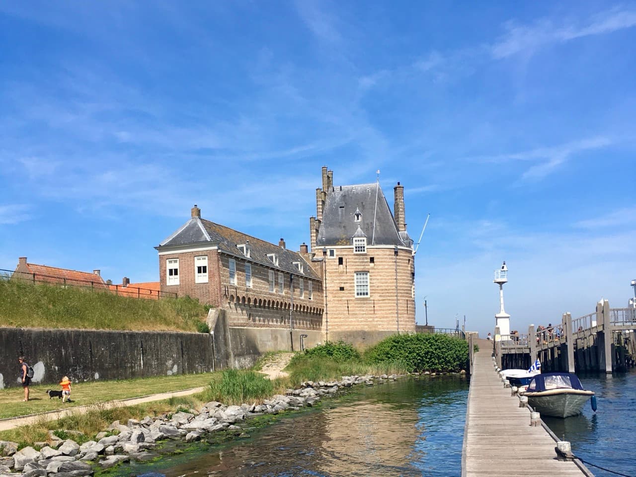 Fietsroute rond het Veerse Meer via Kamperland, Veere, Vrouwenpolder en Wolphaartsdijk