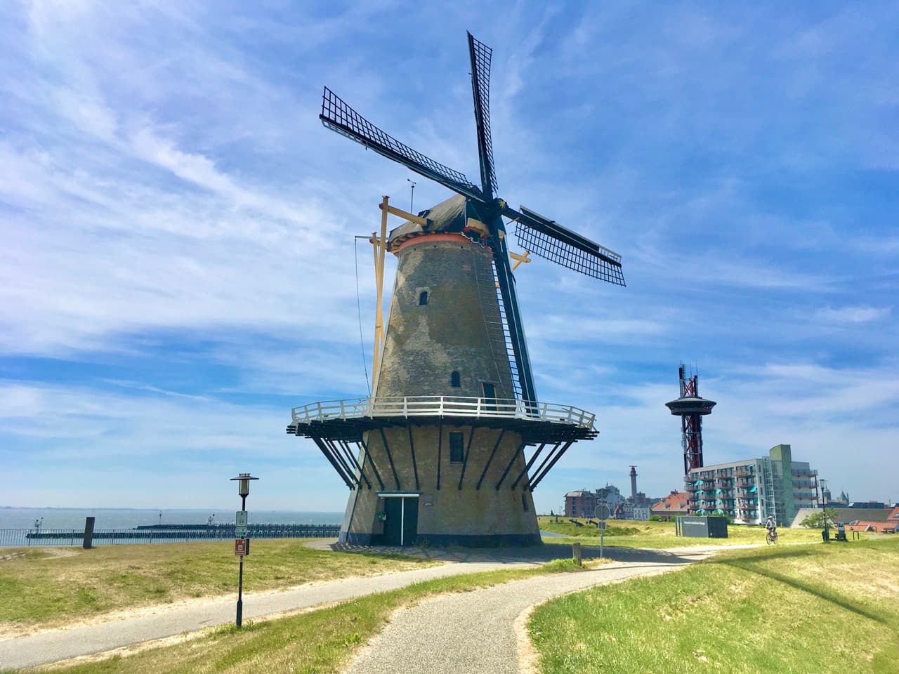 Fietsroute langs boerderijwinkels en molens via Middelburg, Oost-Souburg, Vlissingen, Ritthem en Biggekerke